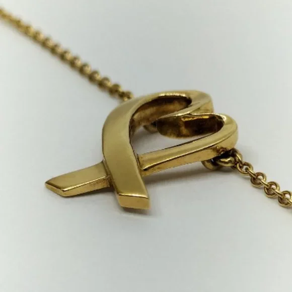 Tiffany & Co. Necklace 18K Gold Loving Heart Picasso - Picture 2 of 7